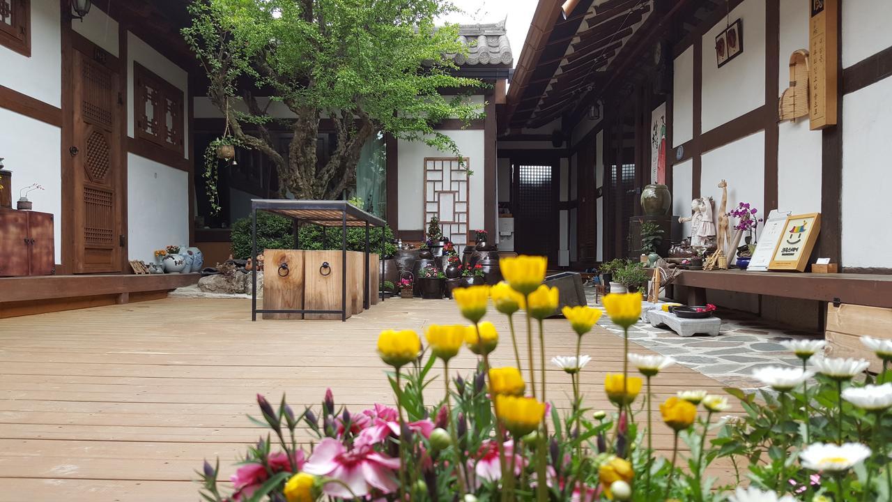 イニョン ハノック ゲストハウス 全州市 エクステリア 写真